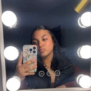 Meet your Posher, Kiera